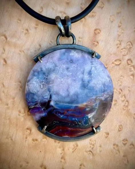 Agua Nueva agate pendant