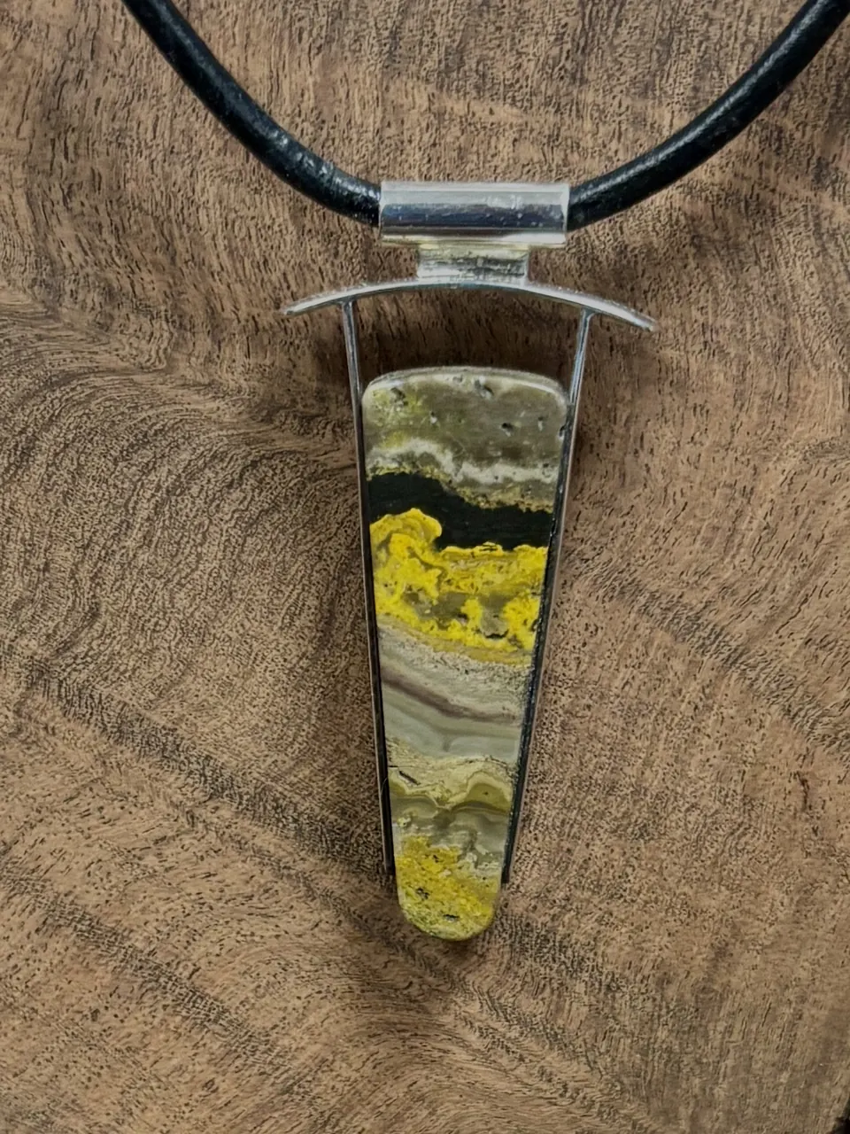 Bumblebee Jasper