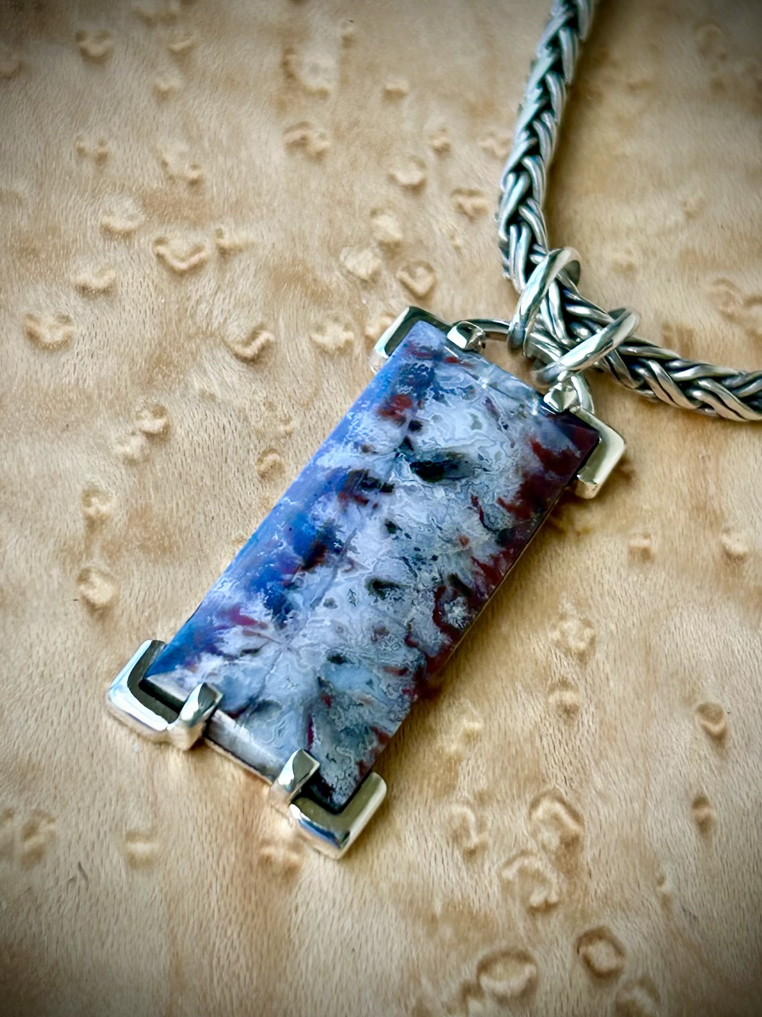 Seam Agate Pendant