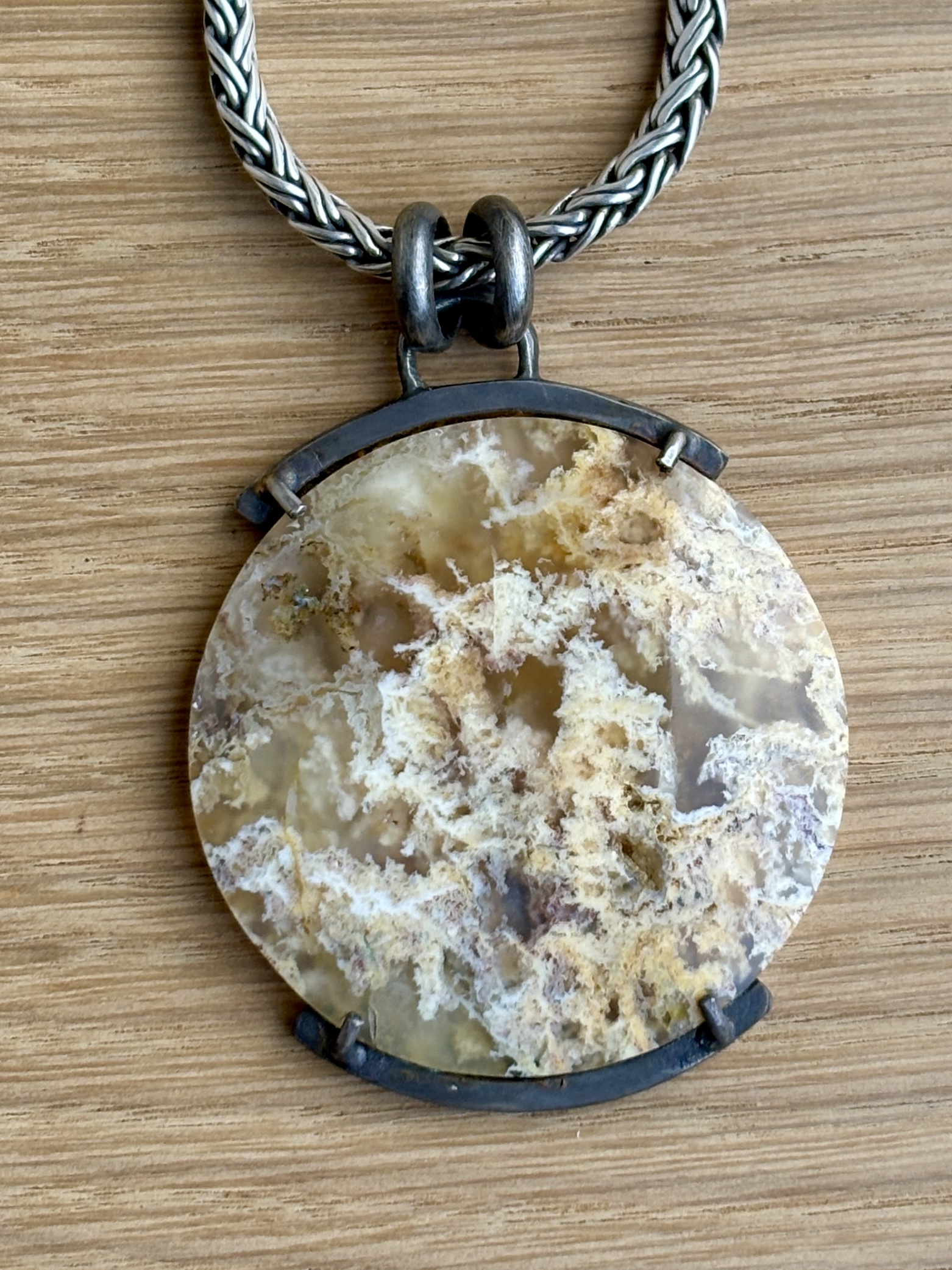 Plume Agate view 3